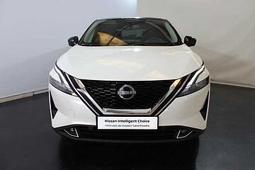 Nissan Qashqai 1.3 DIG-T MHEV 103KW N-CONNECTA 5P Lunar White + Midnight Black Metalizado