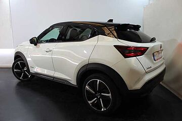 Nissan Juke 1.6 HYBRID HEV 105KW N-DESIGN BLACK AUTO 5P Lunar White + Midnight Black Metalizado