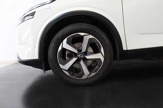 Nissan Qashqai 1.3 DIG-T MHEV 103KW N-CONNECTA 5P